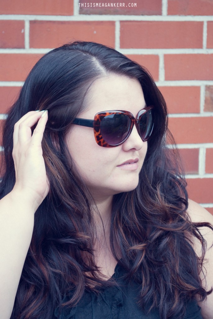 Meagan Kerr wears SXUC Pippa Sunglasses