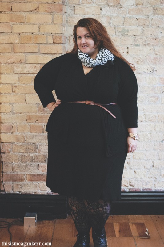 Black lace plus size fashion