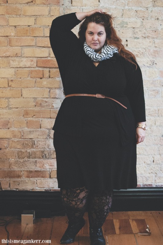 Black lace plus size fashion