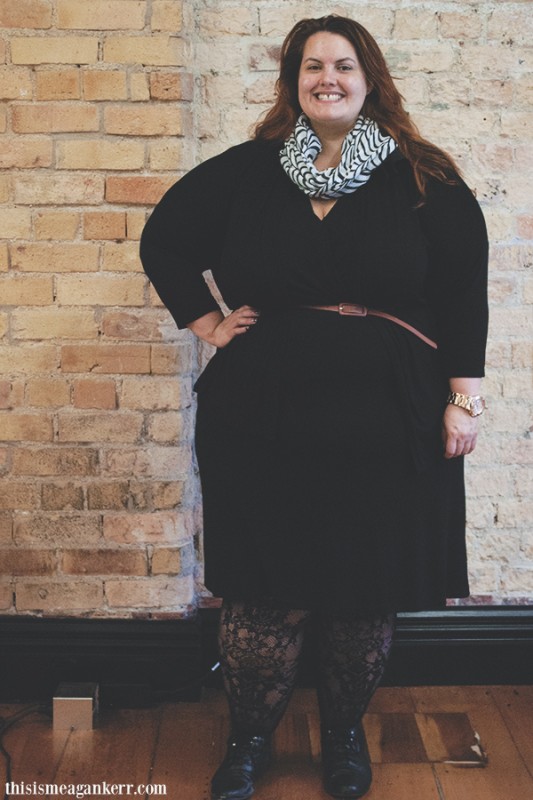 Black lace plus size fashion