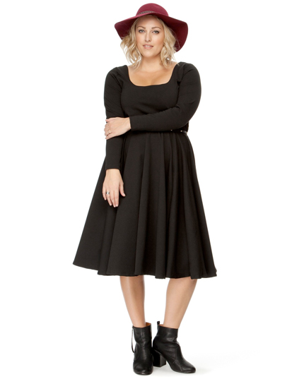 The Iconic Hope and Harvest Noir Dress black circle plus size fashion fatshion curvy