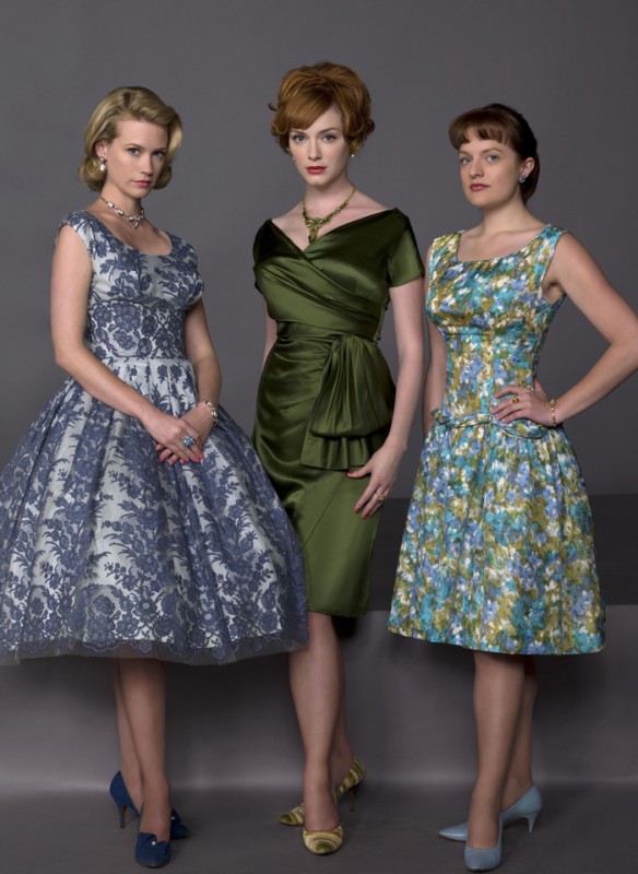 the women of mad men fashion january jones betty draper christina hendricks joan holloway elisabeth moss peggy olson