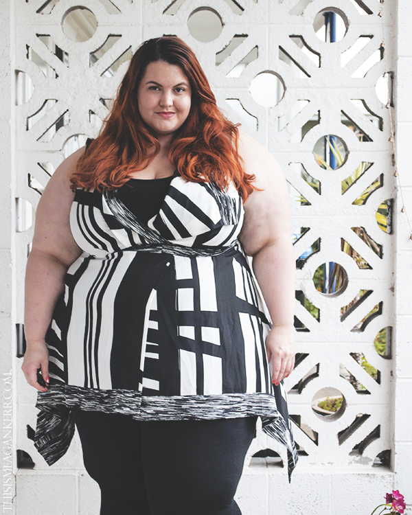 This is Meagan Kerr WIWT Yourself Luxe Monochrome Abstract drape long top sleeveless vneck spring plus size fashion fatshion wild child city full length black leggings singlet tank top salucci collection lace sneakers