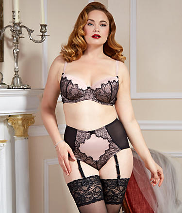 Sexy Plus Size Lingerie Bare Necessities Dita Von Teese - Man Catcher