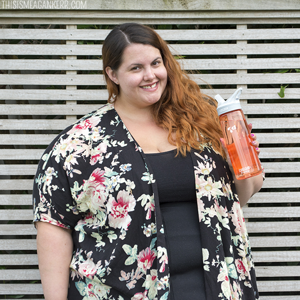 plus size plane outfit