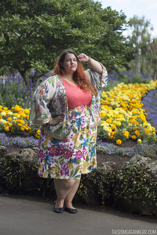 Plus size blogger Meagan Kerr wears Sara Asymmetric Tunic from EziBuy, Wide Belted Floral Skirt from Hope & Harvest and Tropis Beauty Kimono from Nyata