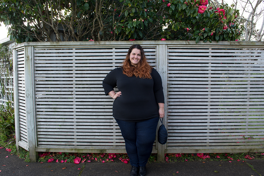 This is Meagan Kerr: NZ Style Curvettes Rainy Day // Yours Clothing Plus Size Navy Shower Resistant Pocket Parka Jacket With Hood