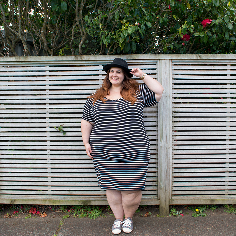 Can plus size women wear bodycon dresses? New Zealand NZ Style Curvettes // Meagan Kerr wears 17 Sundays striped bodycon dress