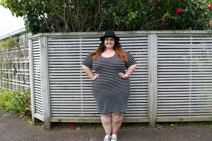 Can plus size women wear bodycon dresses? New Zealand NZ Style Curvettes // Meagan Kerr wears 17 Sundays striped bodycon dress