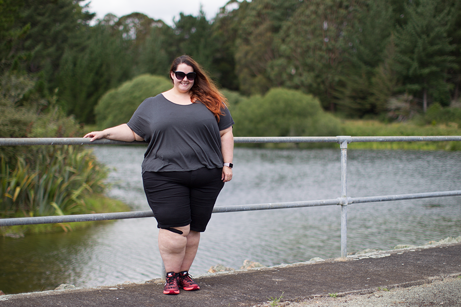 New Zealand plus size blogger Meagan Kerr wears Sonsee Power Long Sleeve  Tee and Rainbeau Curves Vero…