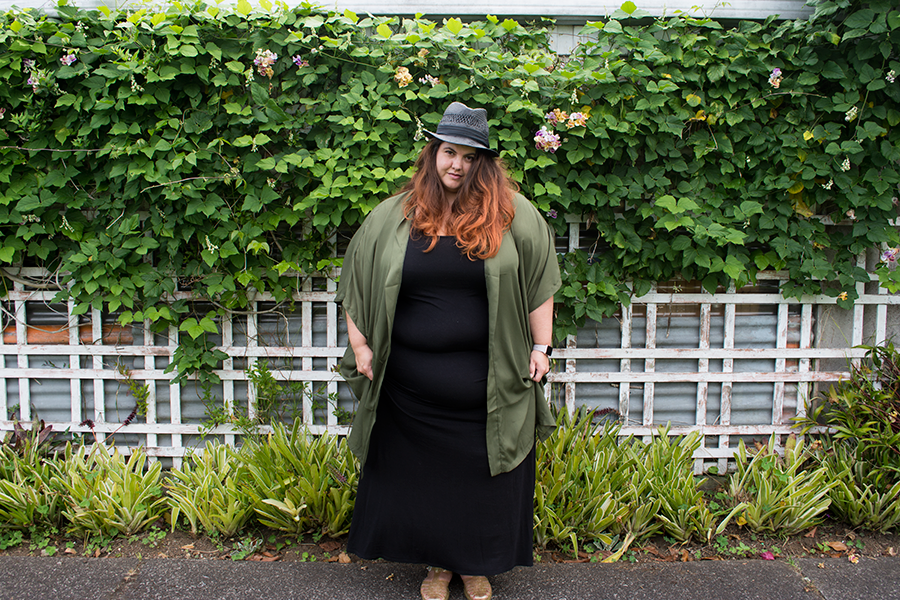 Meagan Kerr wears Yours Maxi Dress and 17 Sundays Slouch Kimono