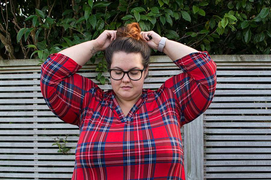 New Zealand plus size fashion blogger Meagan Kerr wears Society Plus Loey Lane plaid top