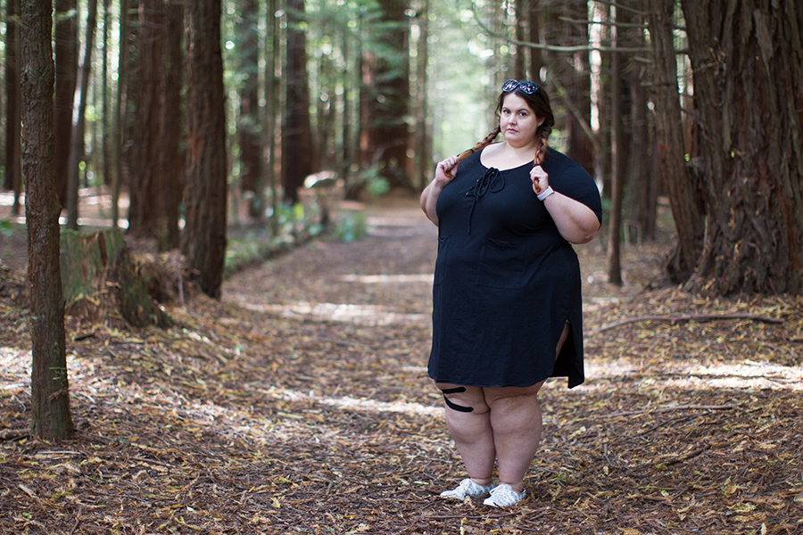 New Zealand plus size fashion blogger Meagan Kerr wears Hope & Harvest Pirate Dress for Crankworx Mountain Bike Festival in Rotorua