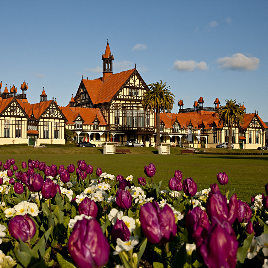 Relaxing things to do in Rotorua: visit the Rotorua Museum