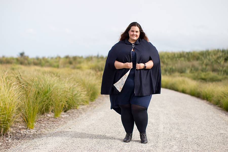 New Zealand plus size style blogger Meagan Kerr wears Vanessa Kelly Clothing cape in navy