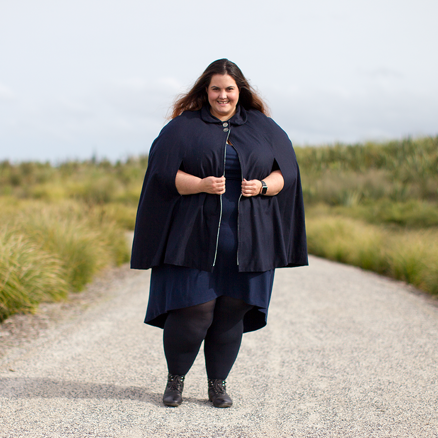 New Zealand plus size style blogger Meagan Kerr wears Vanessa Kelly Clothing cape in navy