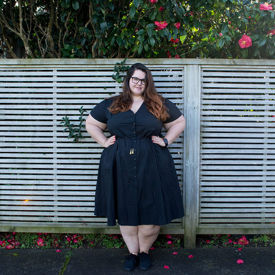 New Zealand plus size fashion blogger Meagan Kerr wears Hope & Harvest Island Hopper Dress in black