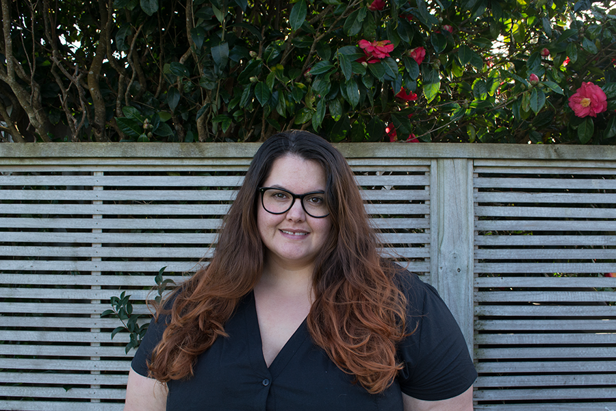 New Zealand plus size fashion blogger Meagan Kerr wears Hope & Harvest Island Hopper Dress in black