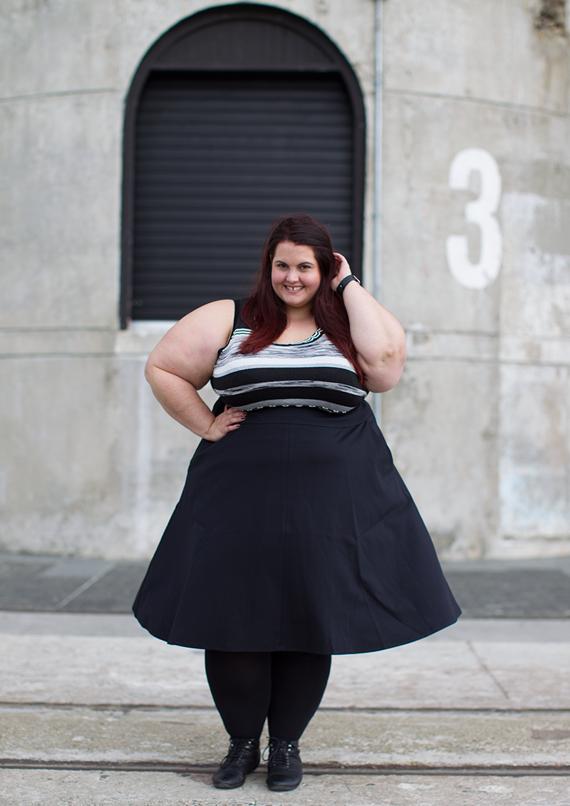 New Zealand plus size fashion blogger Meagan Kerr wears Space Dye Sweater Tank and Ponte Circle Skirt from Lane Bryant