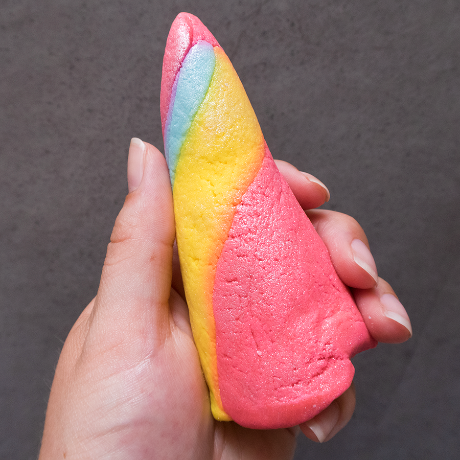 Lush Unicorn Horn Bubble Bar