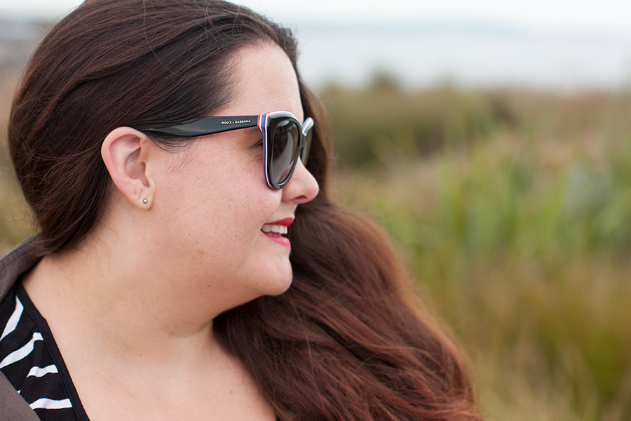 New Zealand plus size fashion blogger Meagan Kerr wears Dolce&Gabbana Sunglasses from SmartBuyGlasses