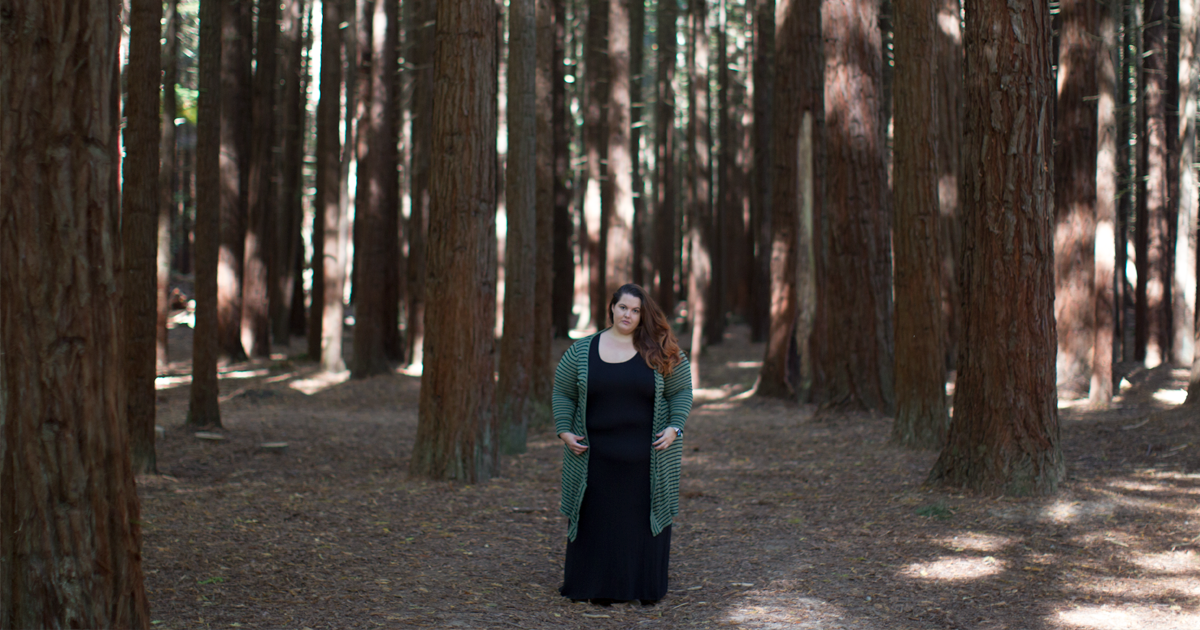 Making Environmentally Conscious Fashion and Beauty Choices: New Zealand plus size fashion blogger Meagan Kerr wears 17 Sundays Sage Striped Duster Cardi
