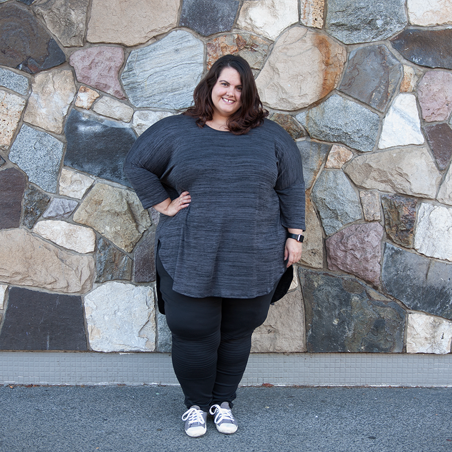 New Zealand plus size fashion blogger Meagan Kerr wears K&K Zip Back Cocoon Top and Yours Clothing Biker Pintuck Jeggings