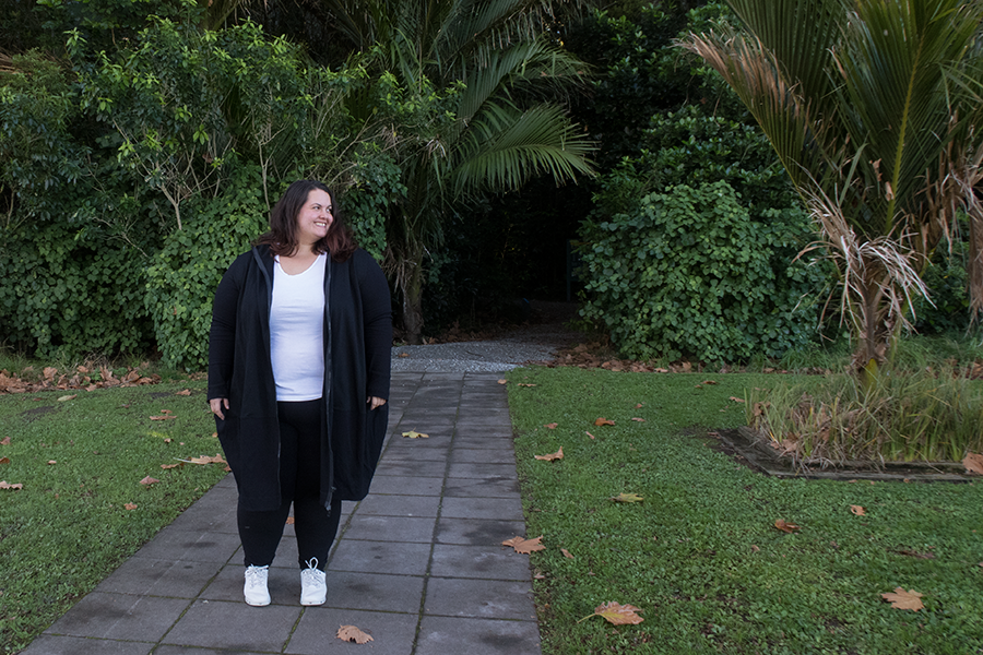 New Zealand plus size blogger Meagan Kerr wears River Island Plus tee, Kate Madison leggings, Lost and Led Astray Sculpture Coat and ecco Cool 2.0 Shoes