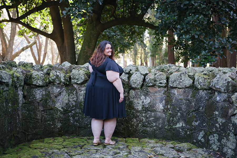 New Zealand plus size blogger Meagan Kerr wears black Lady Voluptuous Lyra Dress from Two Lippy Ladies