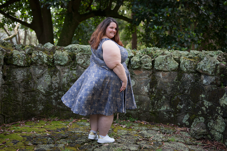 Mother of Dragons | New Zealand plus size fashion blogger Meagan Kerr wears Dragonscale dress from Joolz Fashion