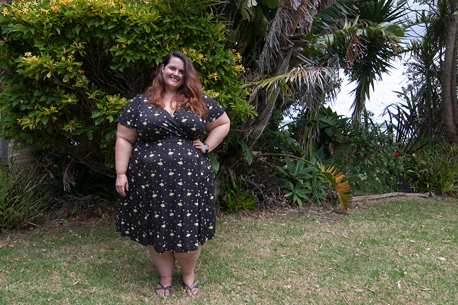 NYE New Zealand plus size fashion blogger Meagan Kerr wears Lady Volup Lyra in vintage flamingo from Two Lippy Ladies for New Years Eve