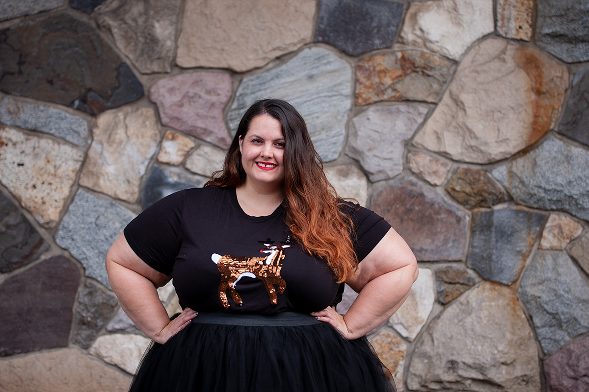Plus size Christmas sweaters | New Zealand blogger Meagan Kerr wears Simply Be sequin deer tee