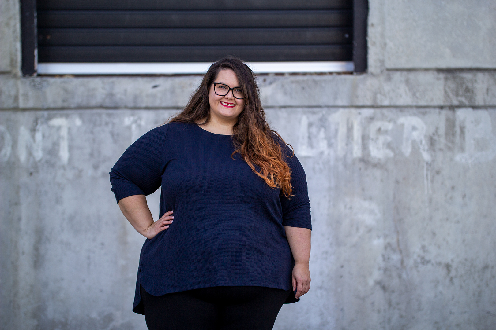 New Zealand fashion blogger Meagan Kerr wears plus size workwear staples from Taking Shape