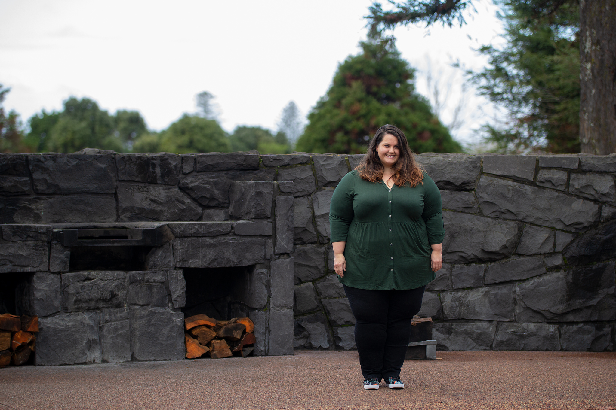 New Zealand plus size fashion blogger Meagan Kerr wears Gathered Waist Tunic from Autograph, Straight Leg Pull On Jeans from Autograph and Sara Wide Fit Brackley Sneaker from EziBuy