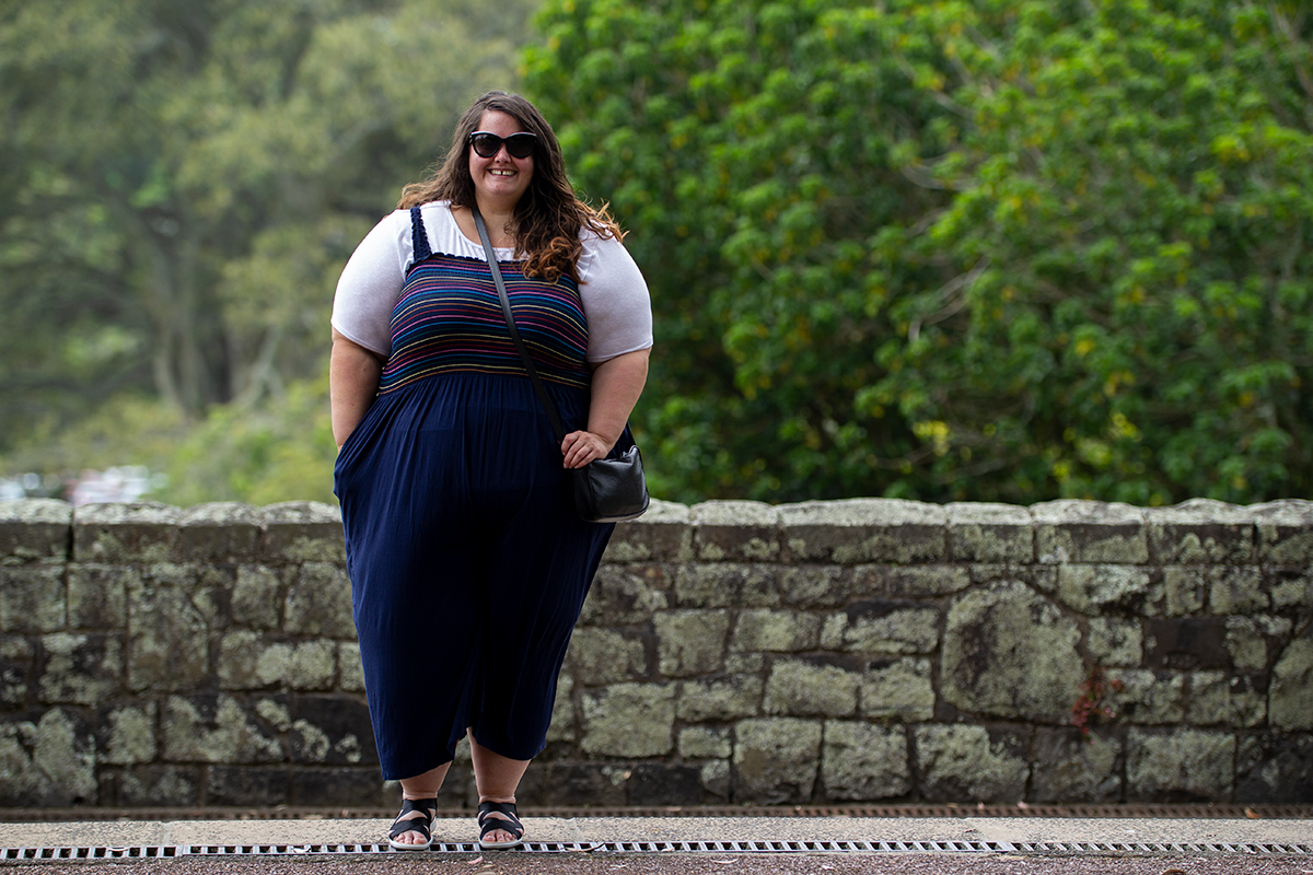 New Zealand plus size fashion blogger Meagan Kerr wears Ruby & Rain Ivy Tee underneath ModCloth Bright Benefits Cropped Jumpsuit with Ziera Utah Sandals and Velvet Heartbeat Winona Bag