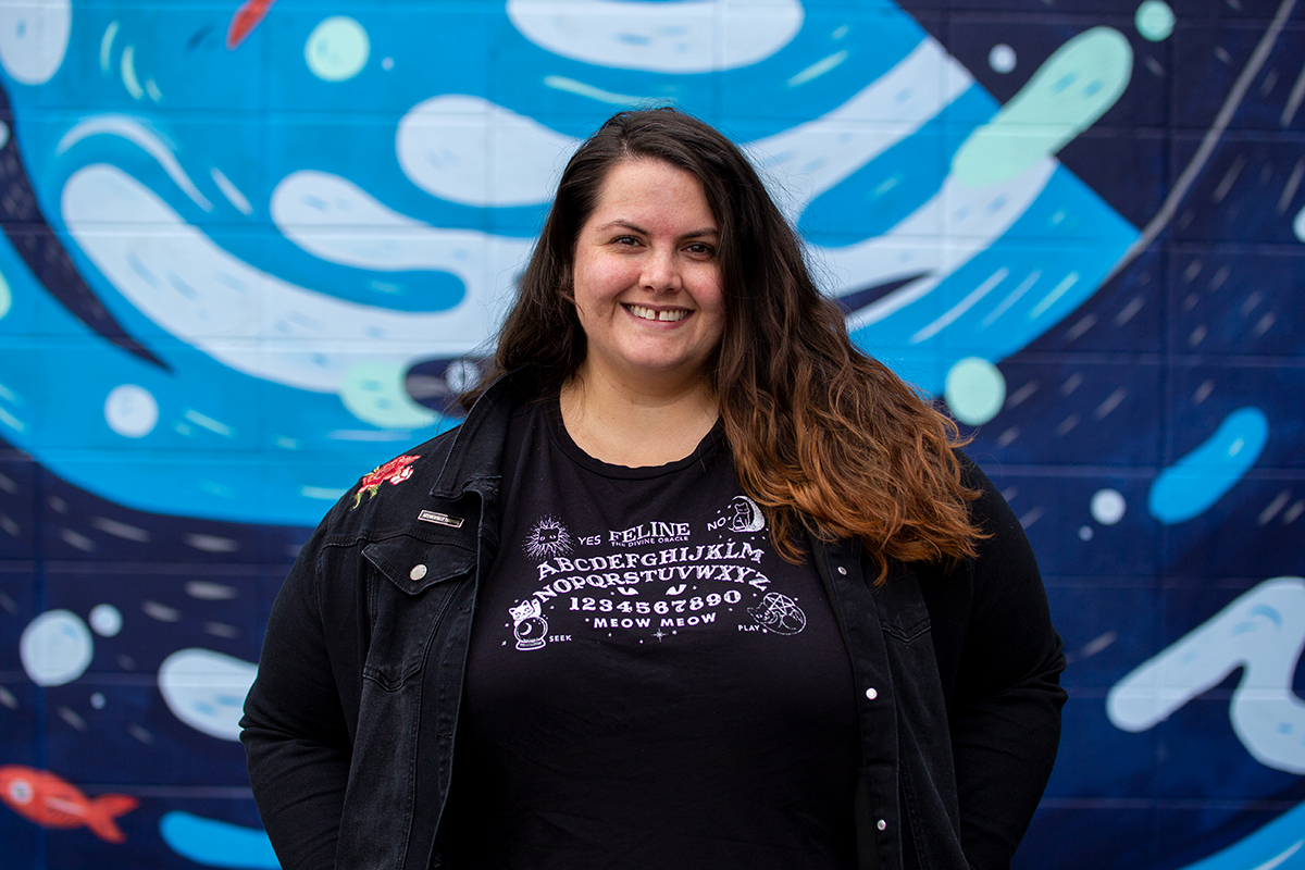 New Zealand plus size fashion blogger Meagan Kerr wears ModCloth Meow Spirit Board Graphic Tee and K&K Embroidered Denim Jacket