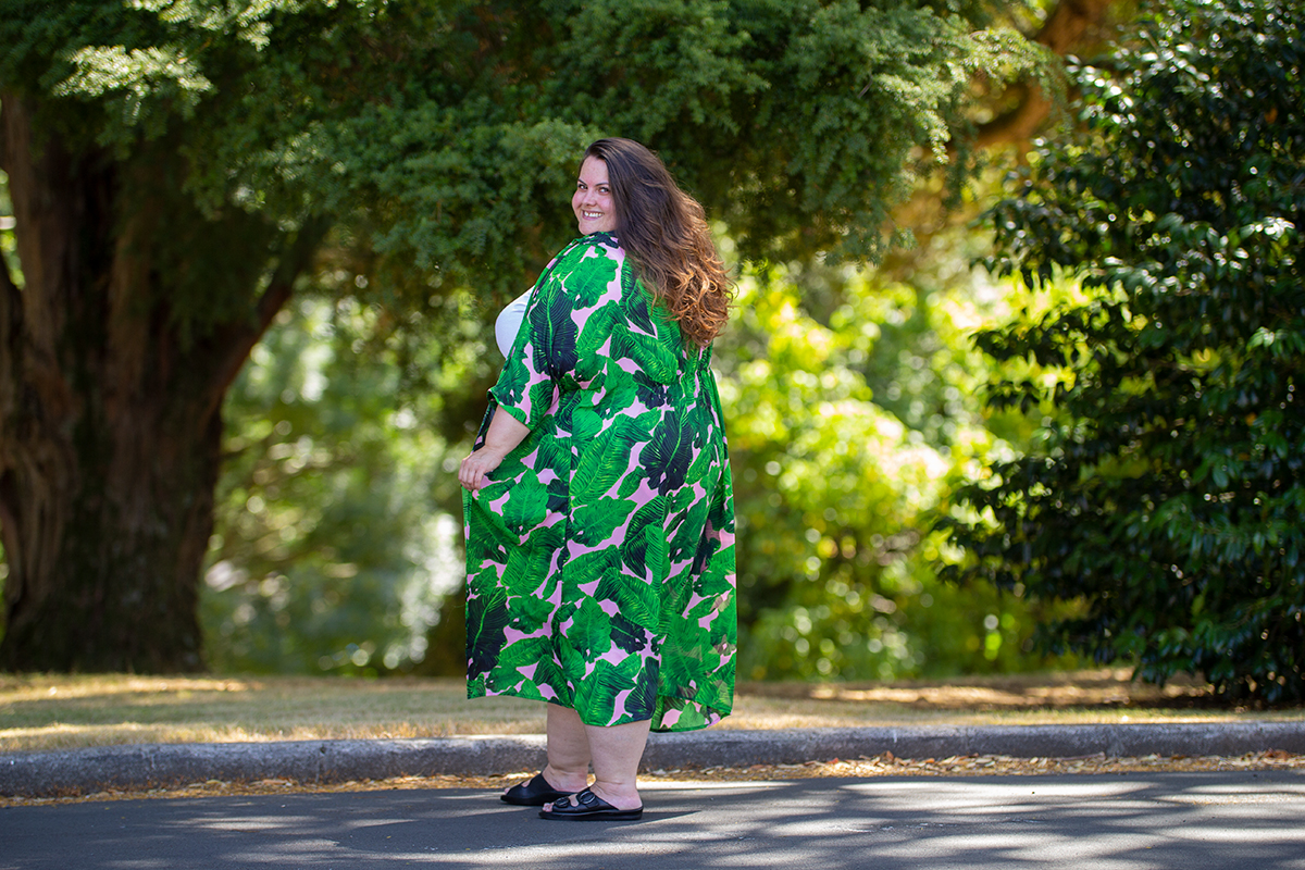 New Zealand plus size fashion blogger Meagan Kerr wears Ruby & Rain Green Tropical Print Duster
